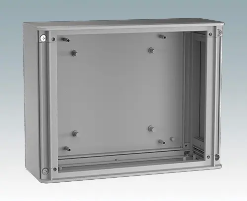 M3-Gewindebolzen in der Rückwand zur Montage von Leiterplatten, Chassis usw.